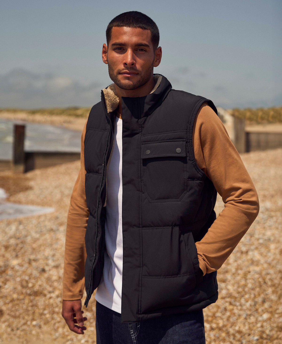 Fistral Mens Padded Gilet - Black