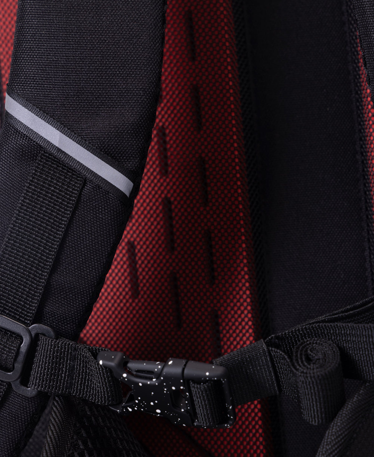 Snowline Ski Rucksack 20L - Black