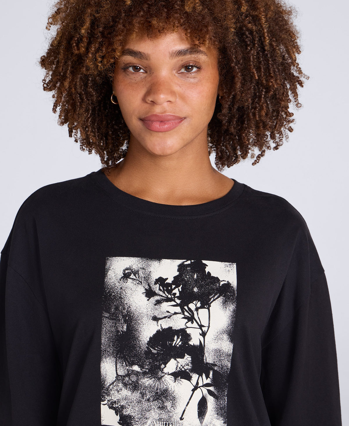 Tamsin Womens Long Sleeve Graphic T Shirt - Black