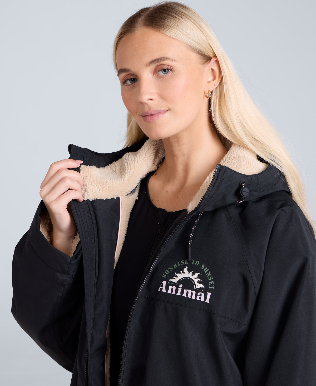 Hazey Womens Waterproof Beach Parka - Black