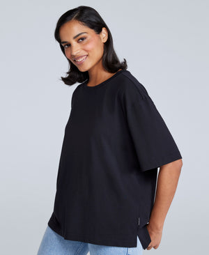 Idol Womens Relaxed Fit T-Shirt - Jet Black
