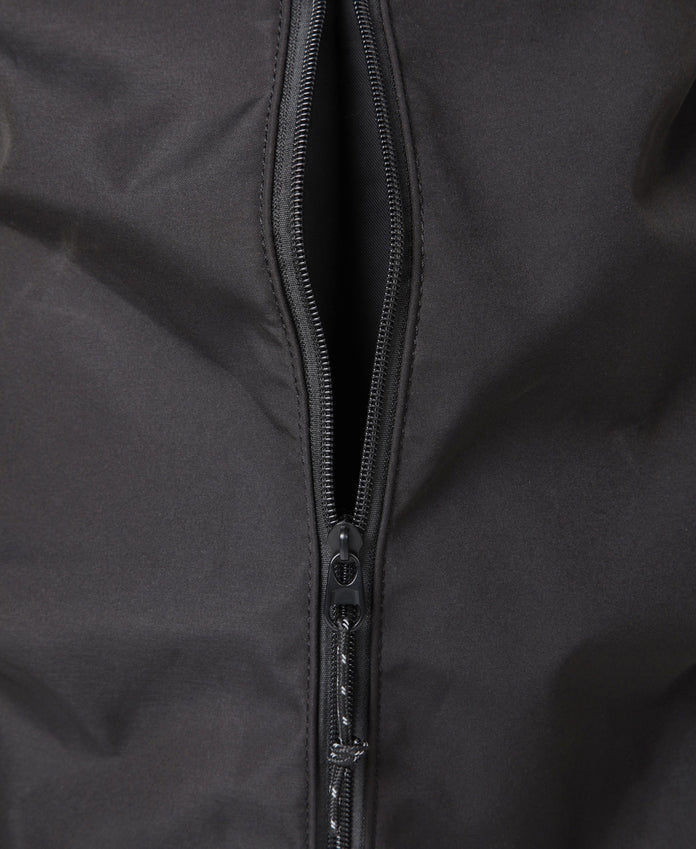 Front Zip Backpack 17L - Black