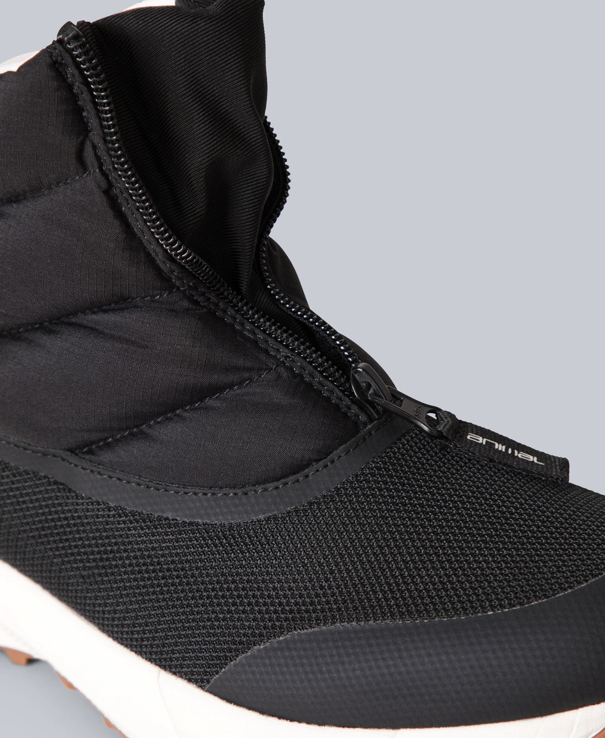 Globe Womens Zip-Up Outdoor Boots - Black