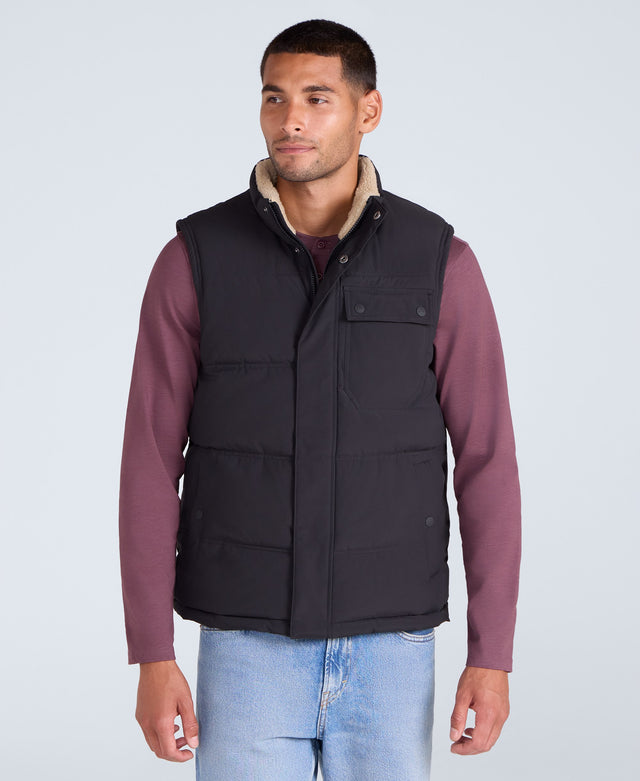 Fistral Mens Padded Gilet - Black