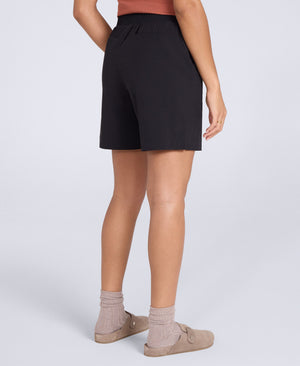 Womens Travel Agile Short - Black