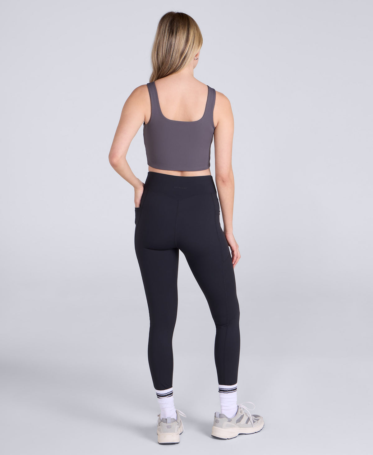 Wander Rib Womens Active Bra - Charcoal
