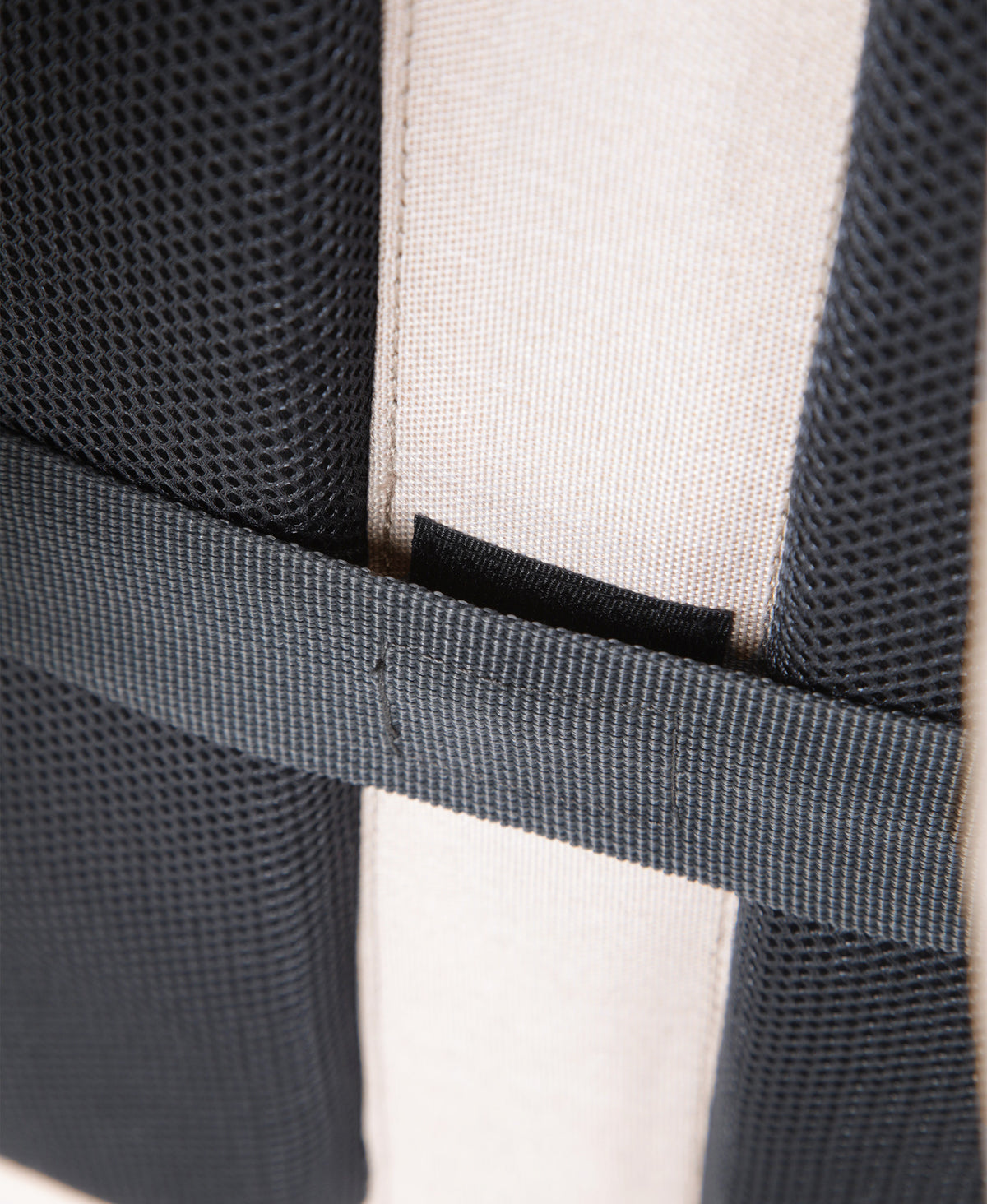 Travel Laptop Bag - 22L - Beige