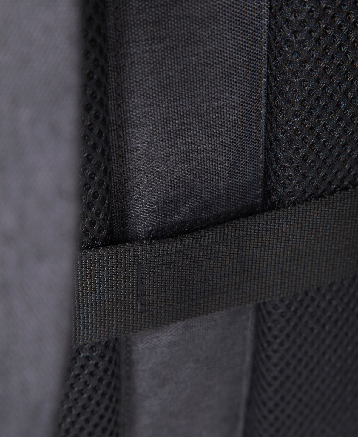 Travel Laptop Bag - 22L - Charcoal