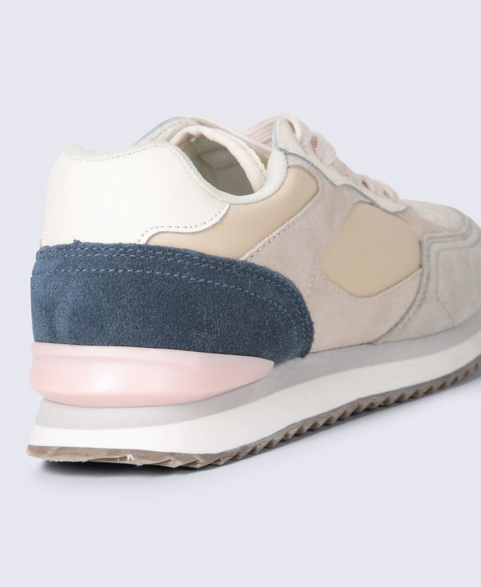 Sutton Womens Casual Leather Trainers - Beige