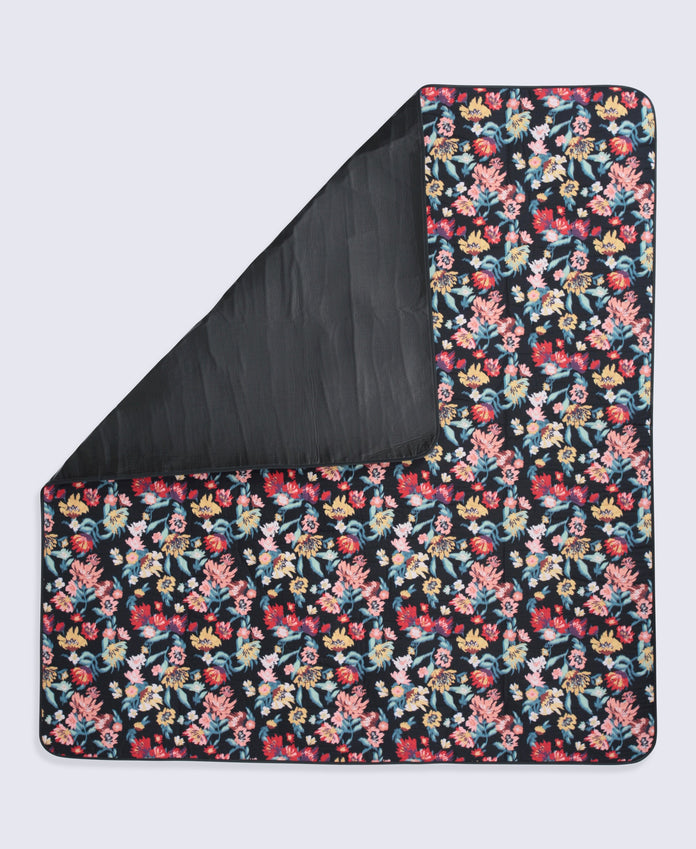 Picnic Mat With Straps - Mixed