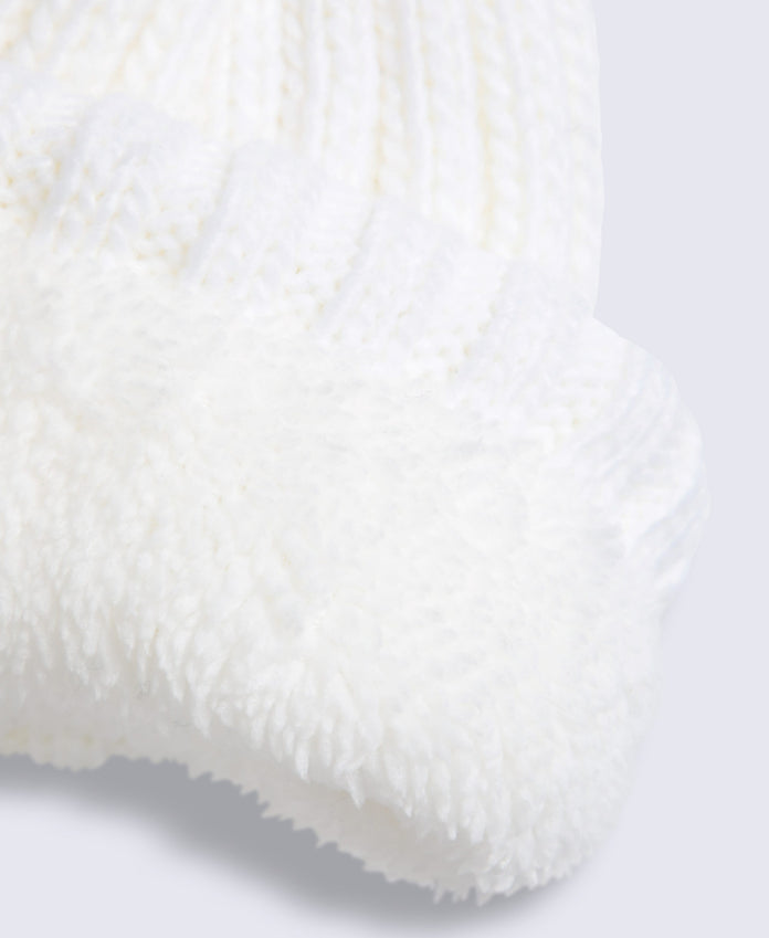 Geneva Sherpa Lined Pom Beanie - White