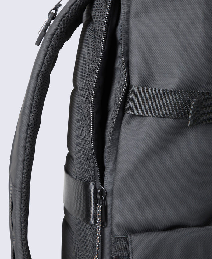 Nova Modular Travel Roll Top 28L - Black
