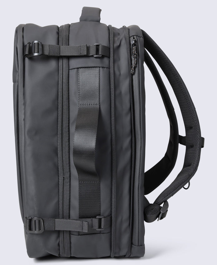 Nova Modular Travel Rucksack 35–45L - Black