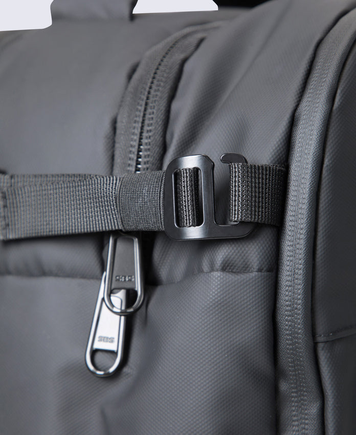 Nova Modular Travel Rucksack 35–45L - Black