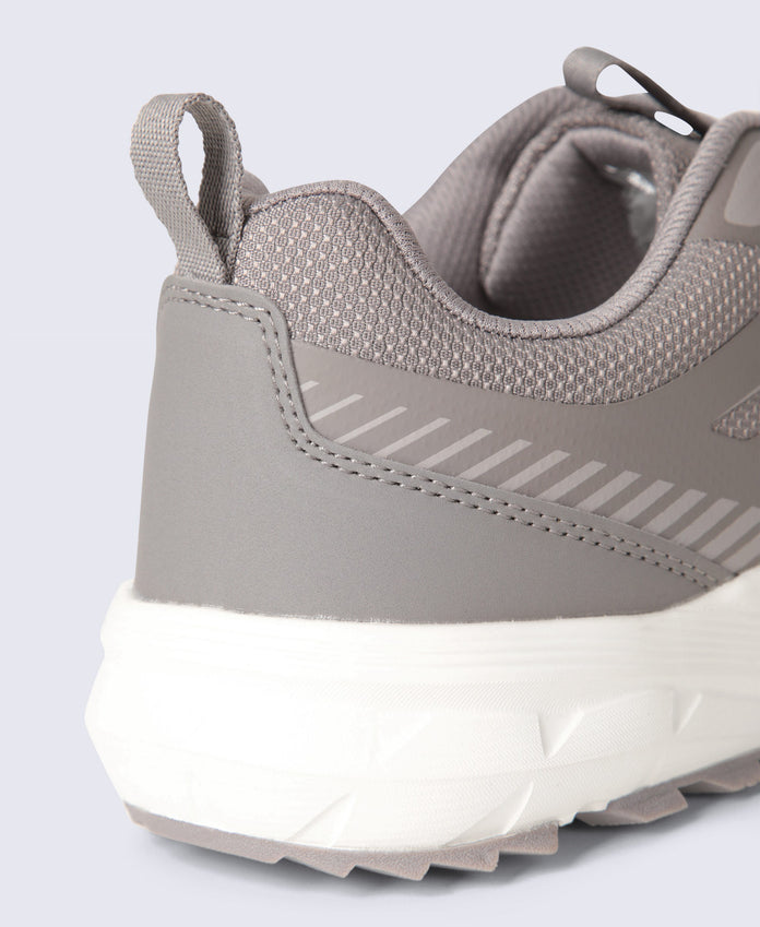 Switch Everyday Running Shoes - Brown